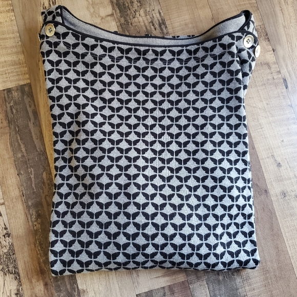 Croft & Barrow gray black butterfly pattern 3/4 sleeve top button down sz small - Picture 13 of 13